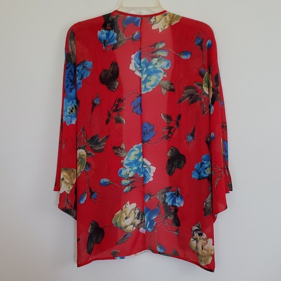 Red Floral Kimono Style Shrug - S - Picture 9 of 9